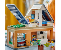 LEGO City 60398 Domek rodzinny i samochód elektryczny - 1144463 - zdjęcie 9